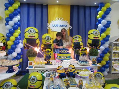 19.05.16 - Luciano - Minions Decoracao Buffet O magico de OZ 