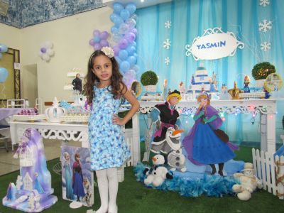 23.05.16 - Yasmin - Decora