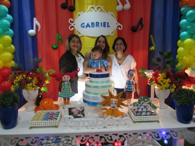 27.05.16 - Gabriel - 01 aninho - Decora