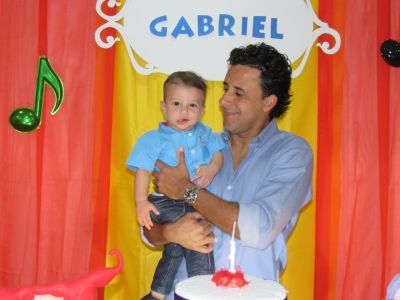 27.05.16 - Gabriel - 01 aninho - Decora