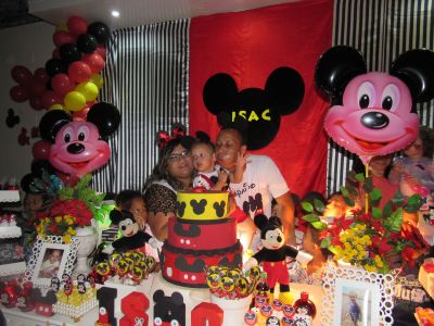 28.05.16 - Isaac - Mickey Decora