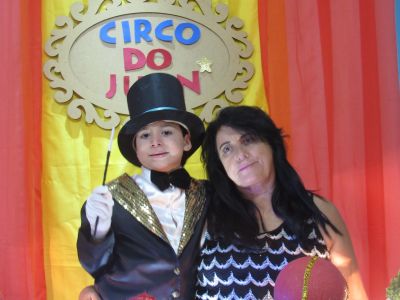 05.01.17 - Juan 07 anos (circo - arco Iris decoracoes) 