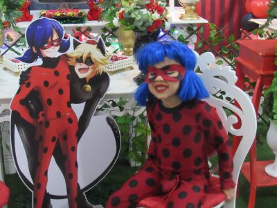 07.10.17 - Manuela - LadyBug (corujinhas festas) 