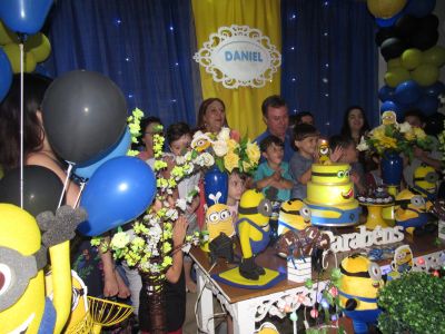 16.11.18 - Daniel 04 anos (minions) 