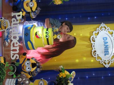 16.11.18 - Daniel 04 anos (minions) 