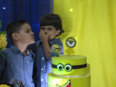 16.11.18 - Daniel 04 anos (minions) 