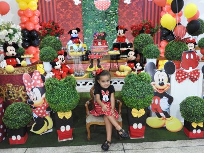 08.03.22 Alicia Mickey e Minie 