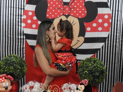 13.12.23 Eloah 03 anos (minie Vermelha) 